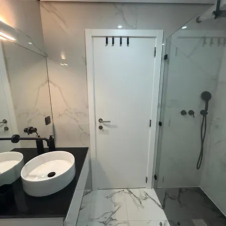 Casa Aorta 4*